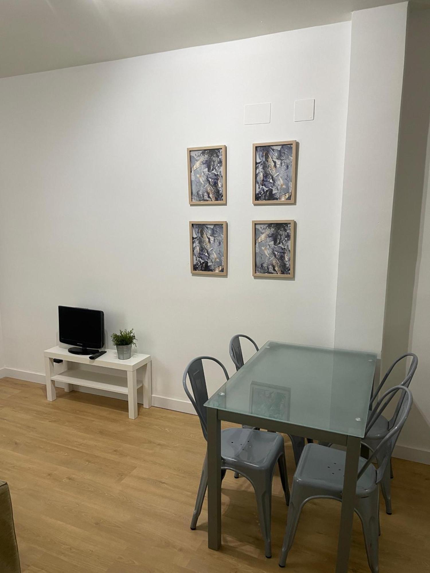 Plaza Rio B Apartment Madrid Exterior foto