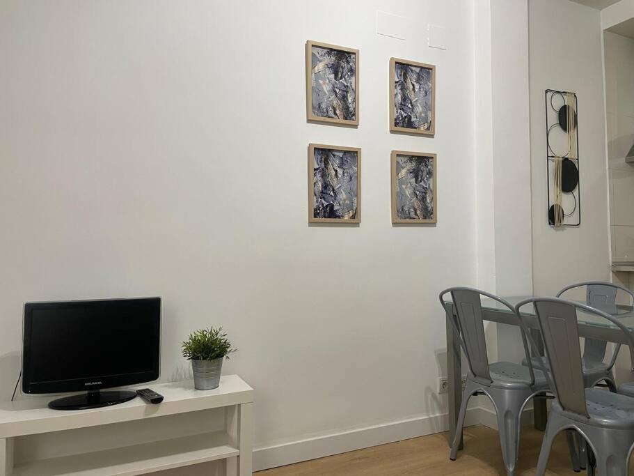Plaza Rio B Apartment Madrid Exterior foto